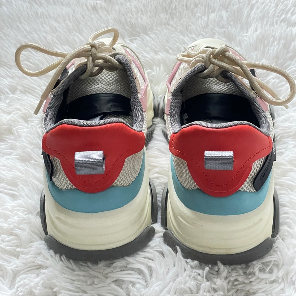 Steve Madden Possession Chunky Platform Lace Up Sneakers - Picture 5 of 8